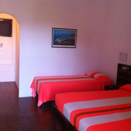 Hotel Cala Di Mola Porto Azzurro Ngoại thất bức ảnh